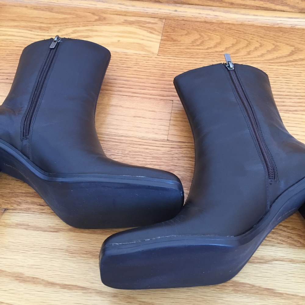 Tommy Hilfiger Leather Missy Brown Heel Boots 9M